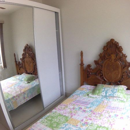 グアラパリーApartamento Avenida Beira Mar Orlaアパートメント エクステリア 写真